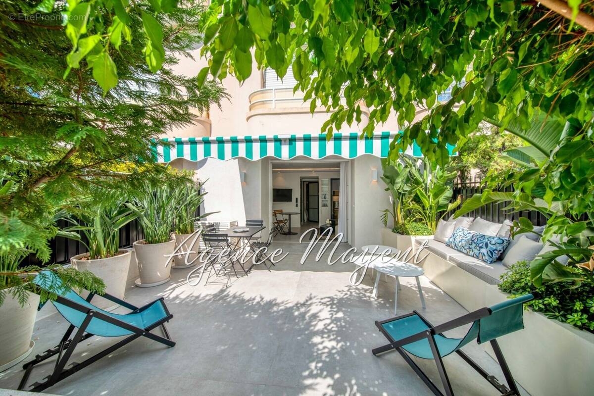 Appartement à CANNES