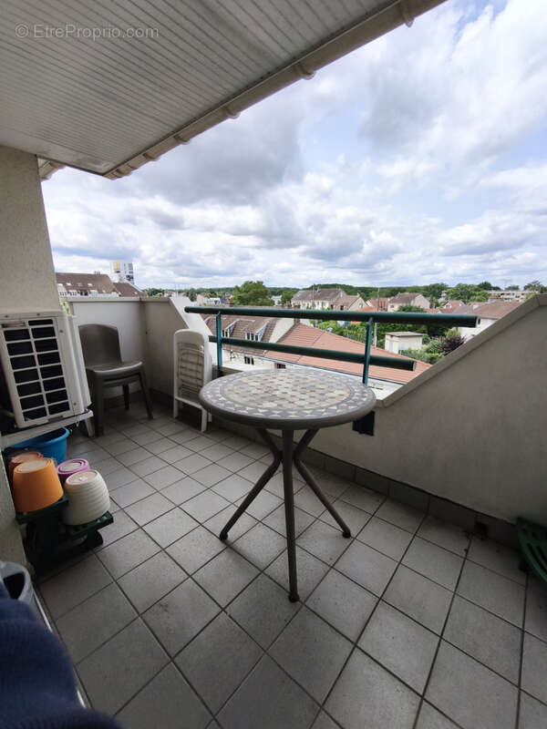 Appartement à BEAUCHAMP