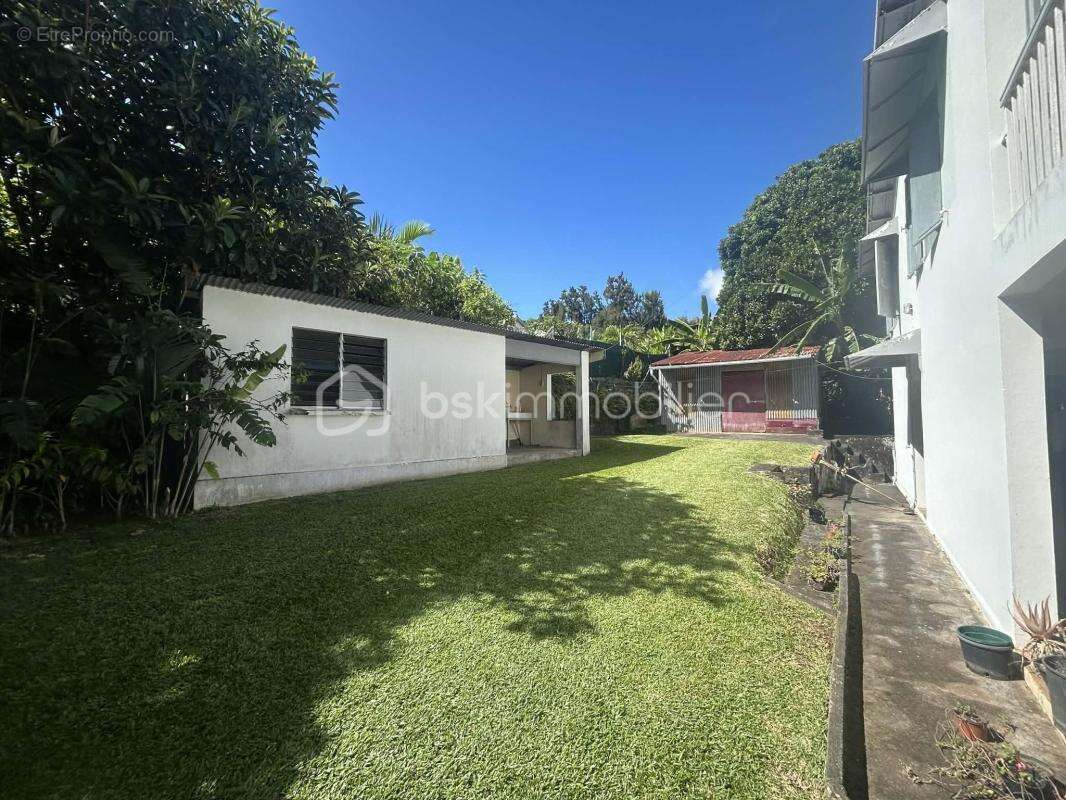 Maison à SAINT-DENIS