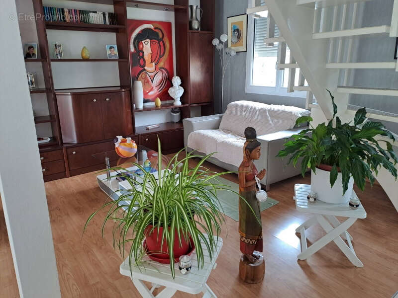 Maison à MINIAC-MORVAN