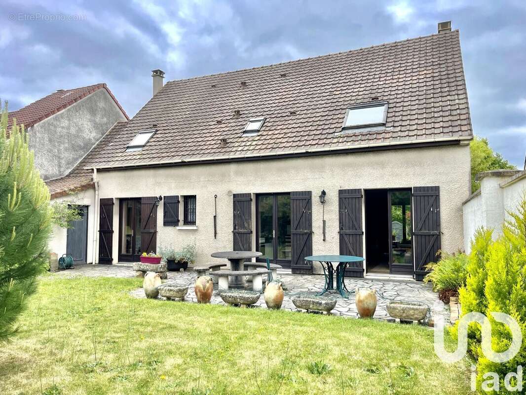 Photo 7 - Maison à MOISSY-CRAMAYEL