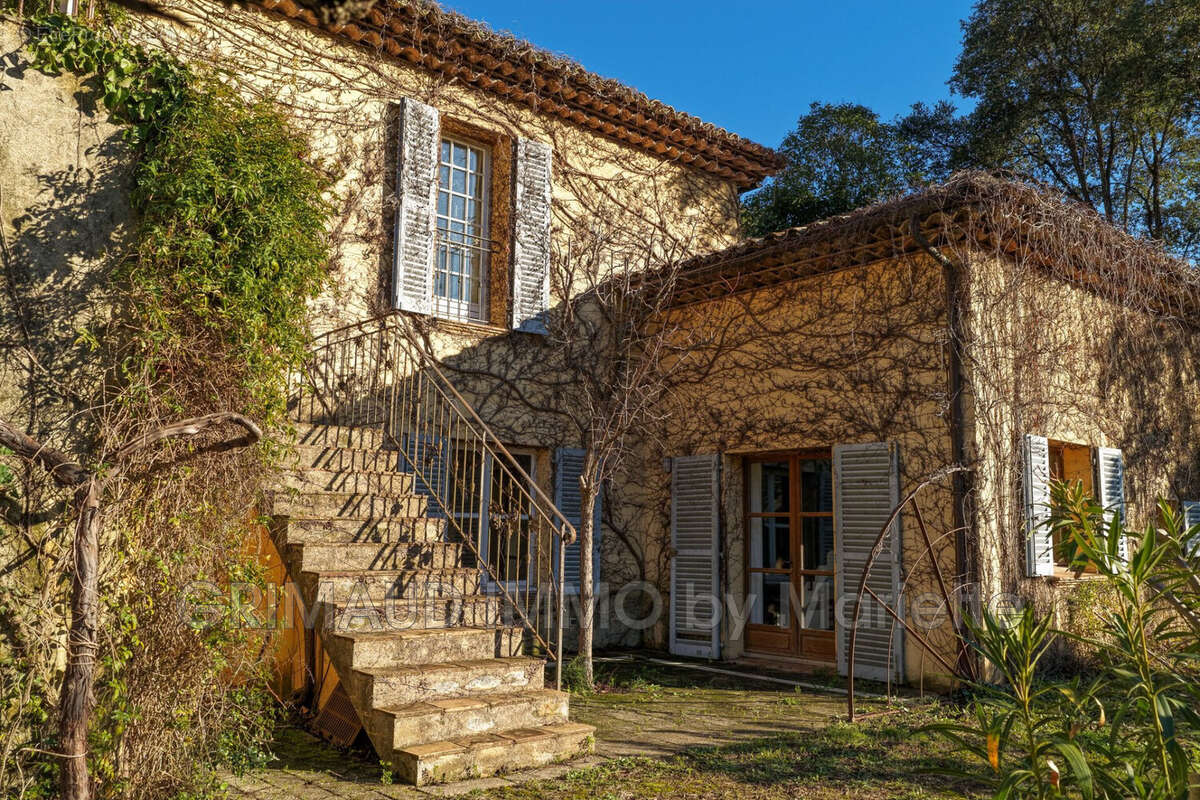 Maison à GRIMAUD