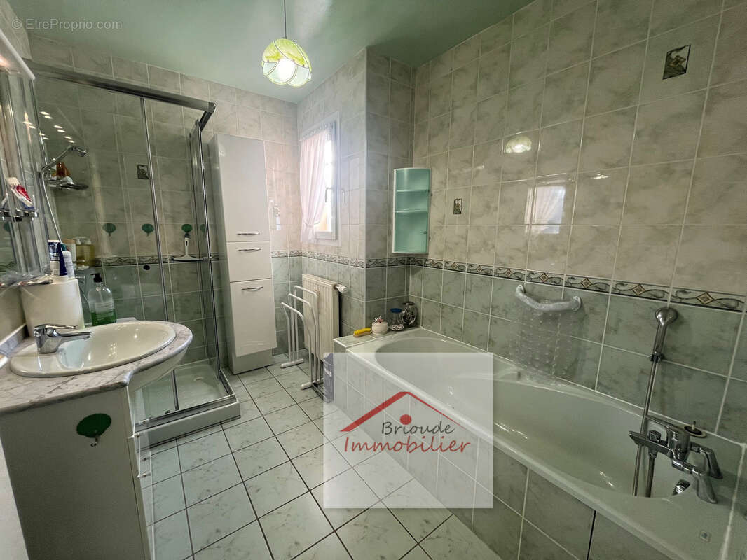 Maison à BRASSAC-LES-MINES