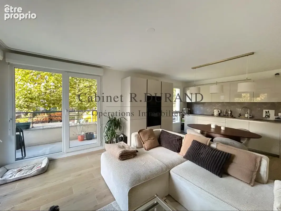 Appartement 3 pièces 61 m² à vendre à La Garenne-Colombes (92250) - photo 2
