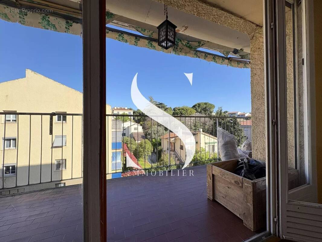 Appartement à VALLAURIS