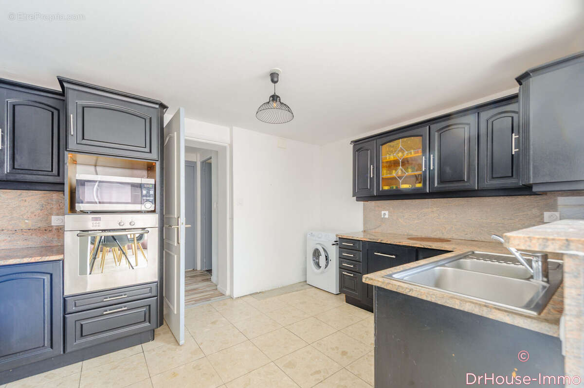 Appartement à ANGOULINS