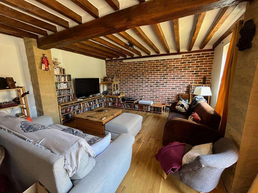 Maison à BEZU-SAINT-ELOI