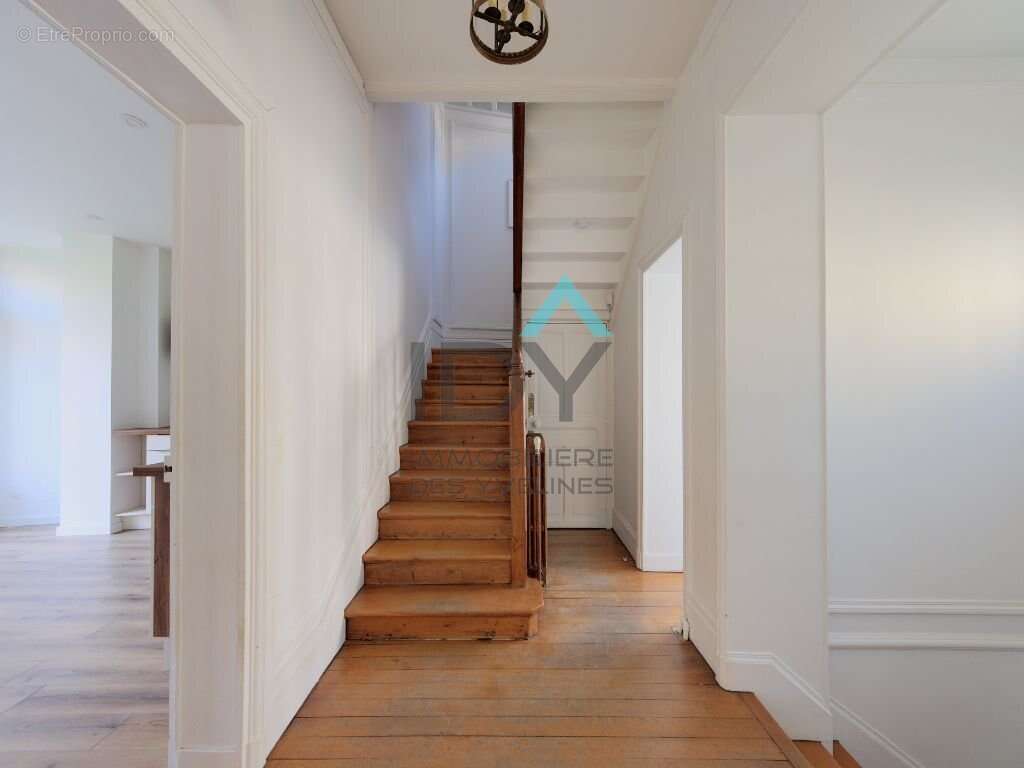 Maison à SAINT-GERMAIN-EN-LAYE