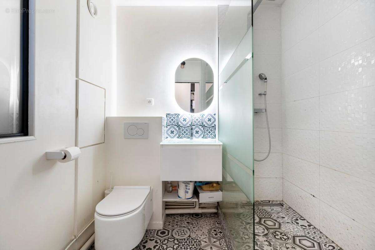 Appartement à PARIS-11E