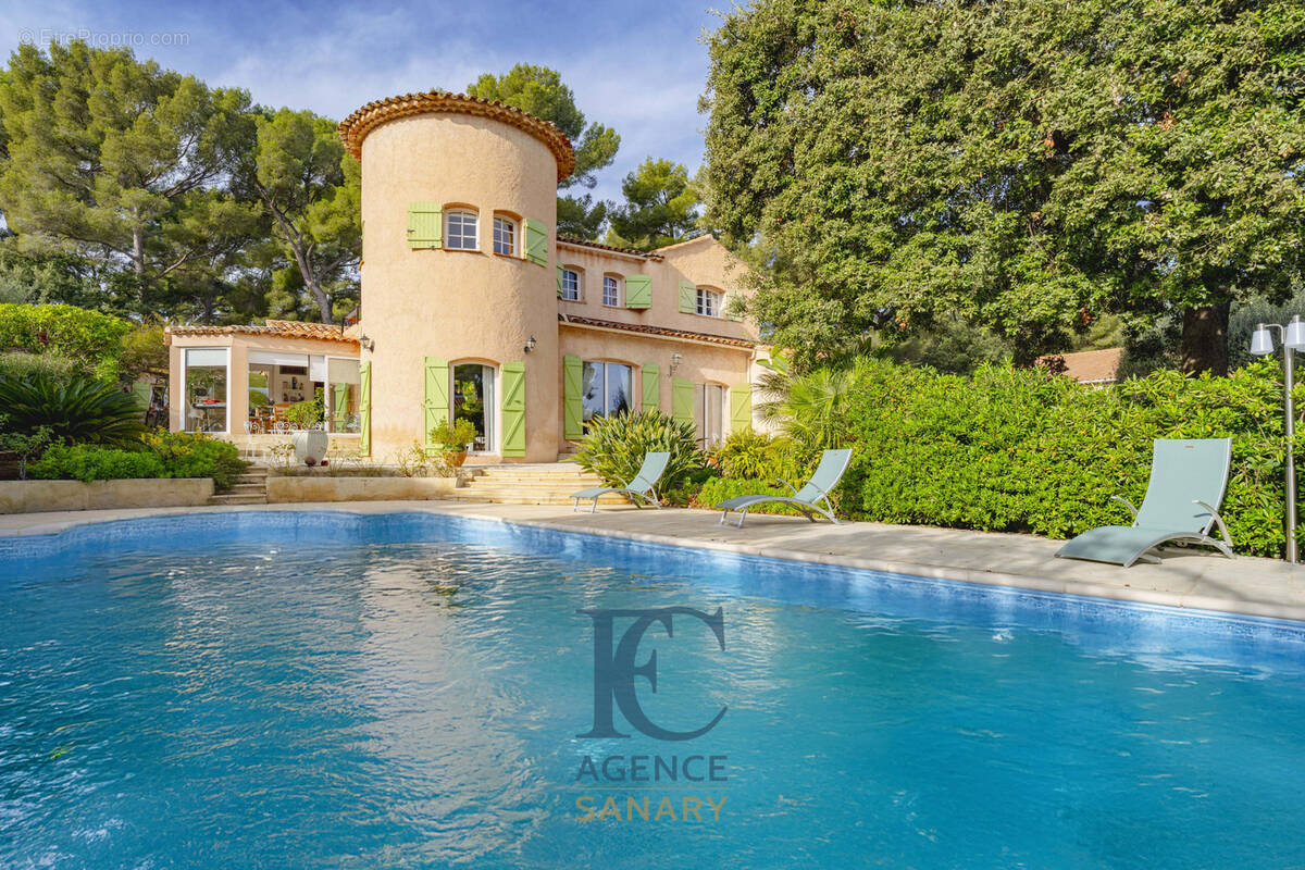 Maison à SANARY-SUR-MER