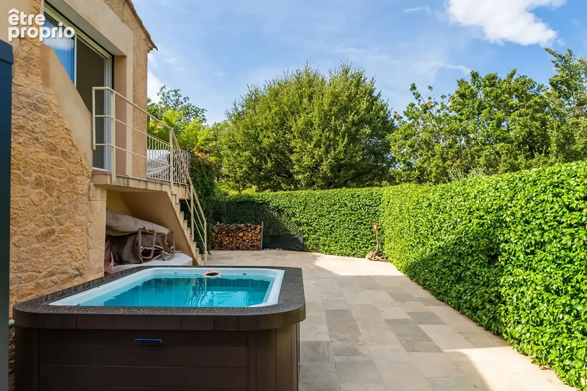Maison 6 pièces 148 m² à vendre à Saint-Antonin-Sur-Bayon (13100) - photo 5
