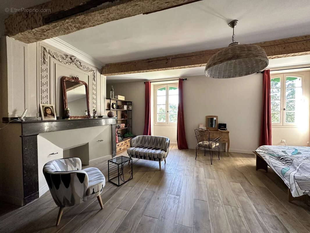 Maison à L&#039;ISLE-JOURDAIN