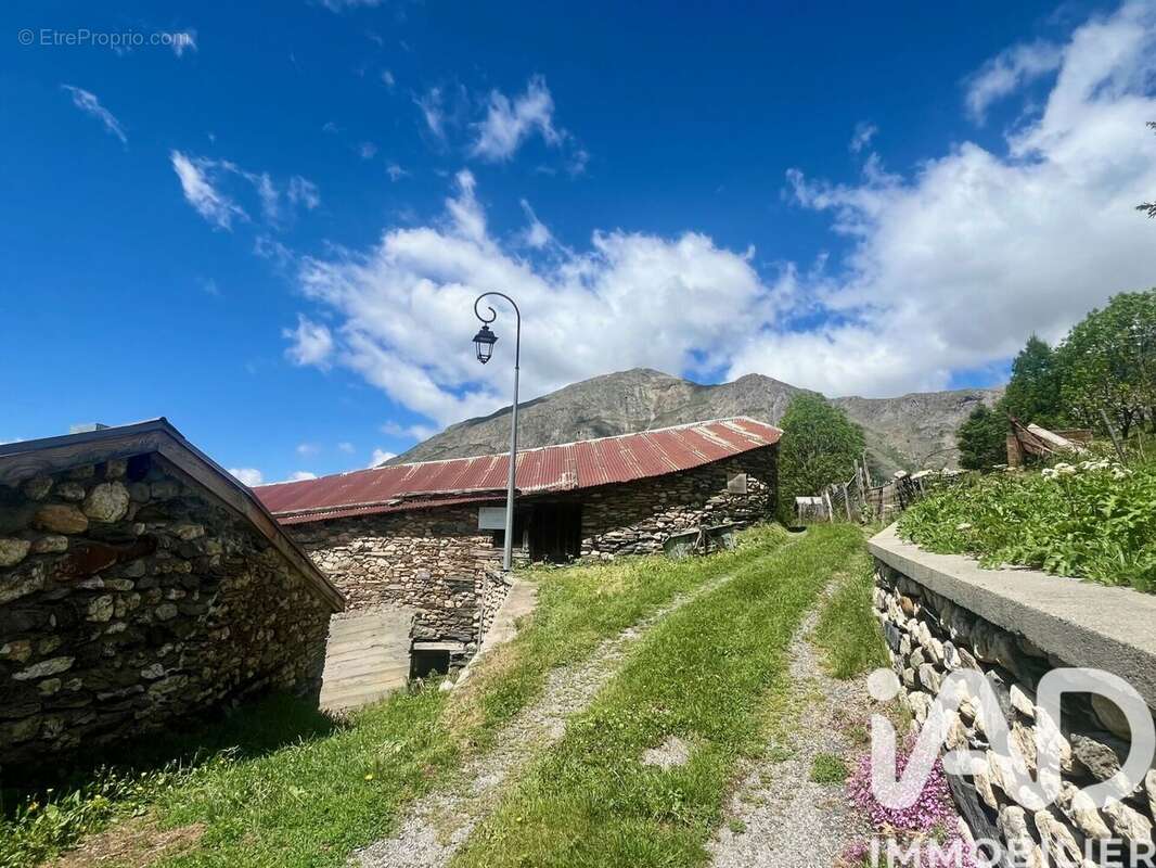 Photo 9 - Maison à BESSE