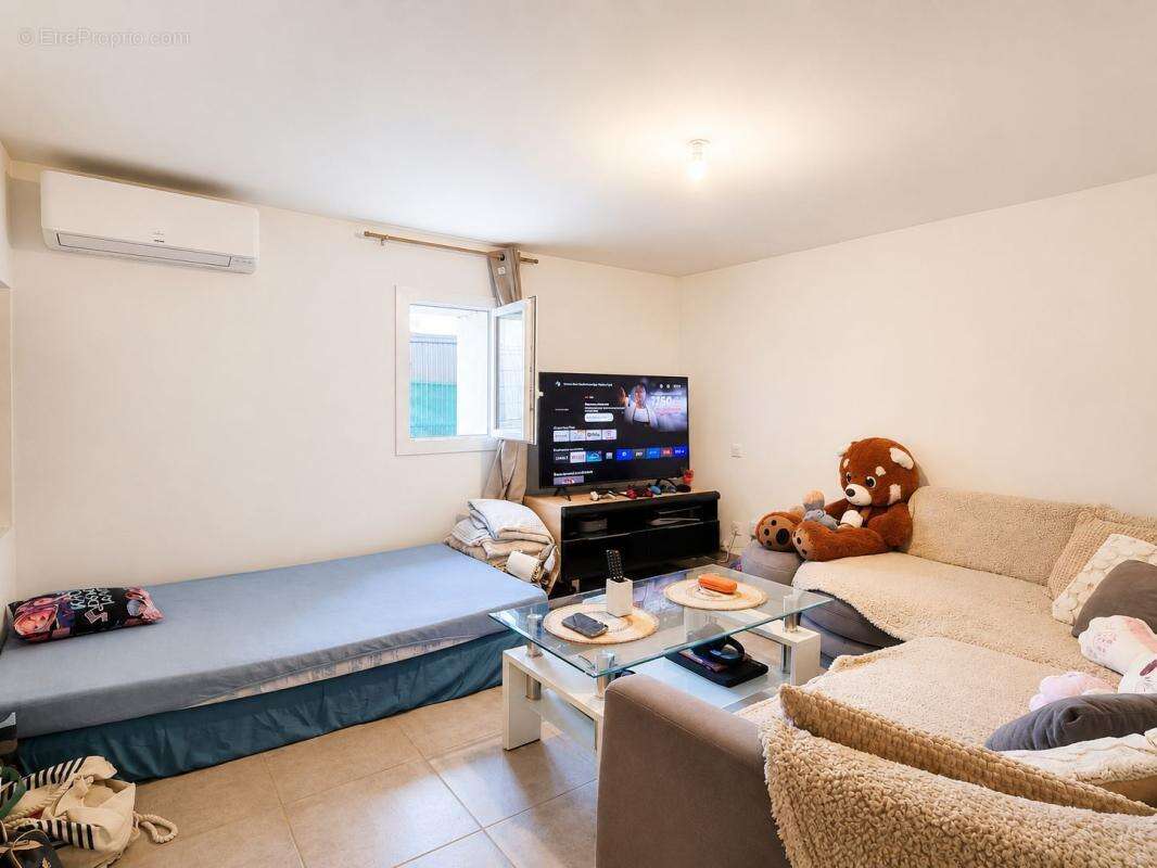 Spécial Investisseur – Mas en Pierre Rénové (2 Logements Loués) - photo 19
