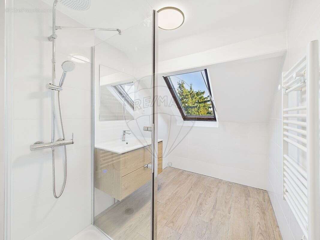 Maison à SAINTE-MARIE-AUX-CHENES