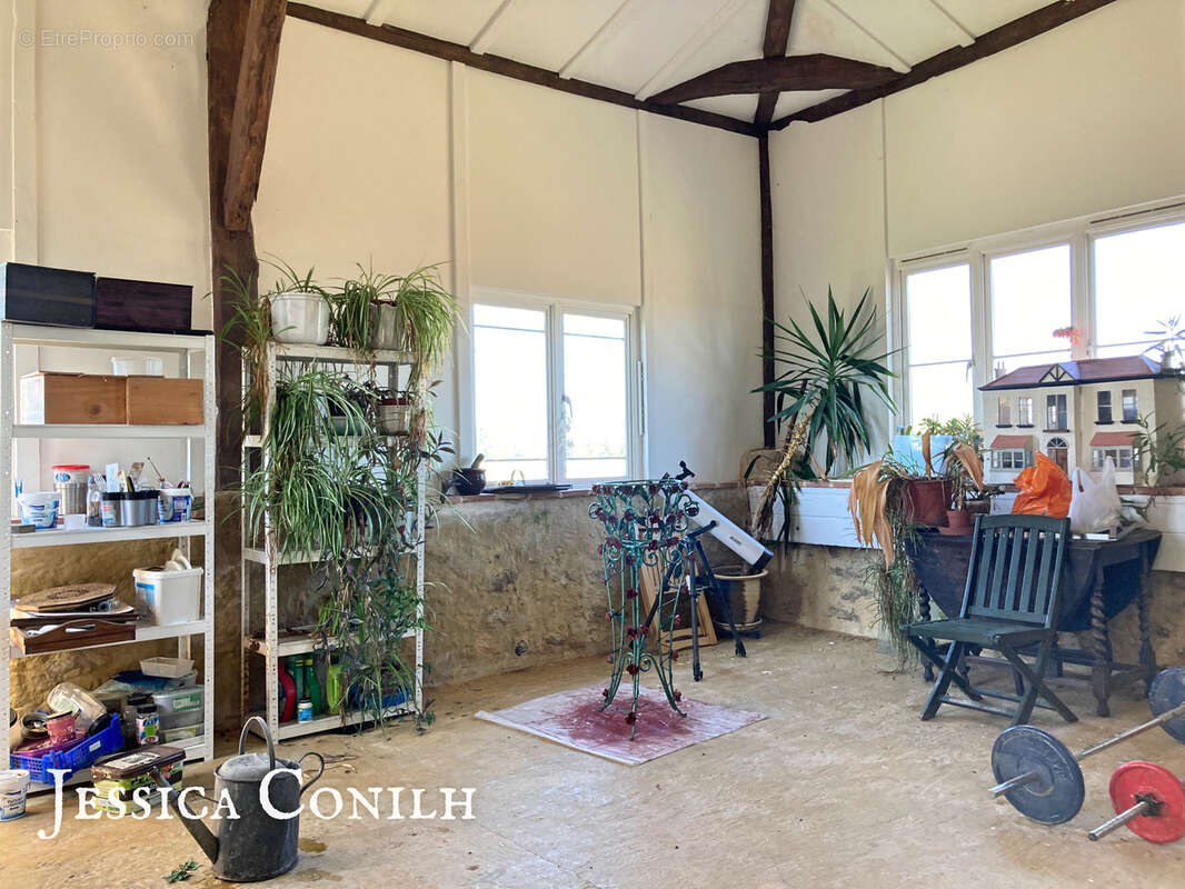 Maison à BOURDELLES