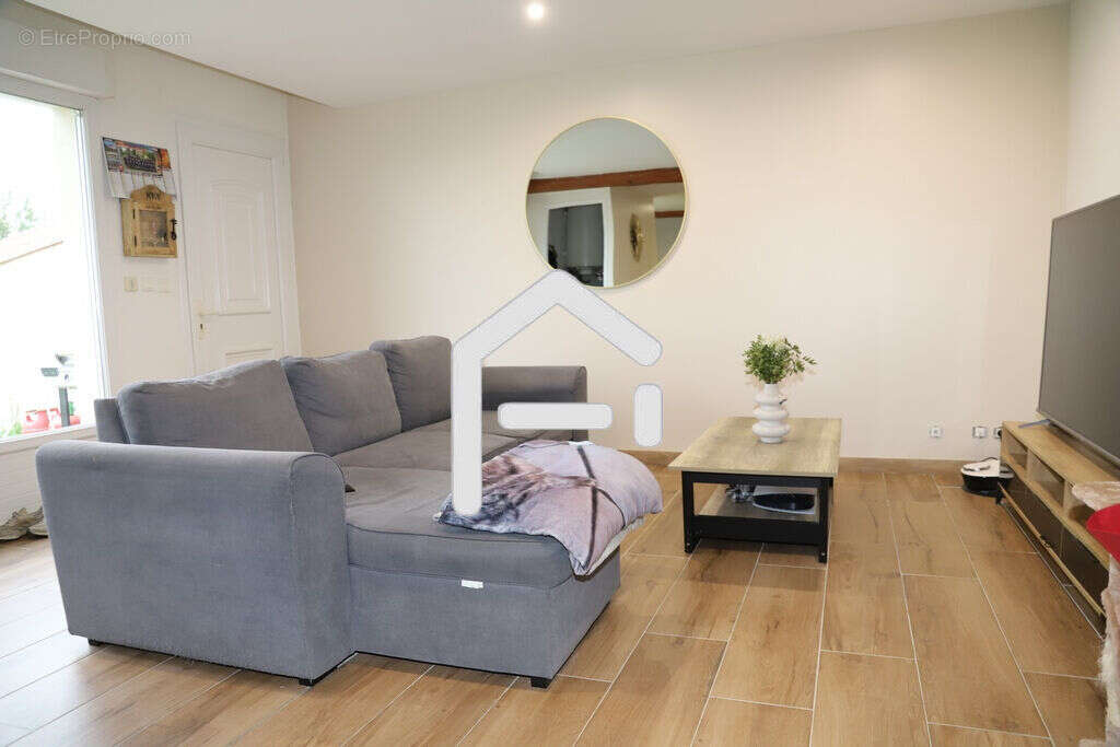 Maison à SAINT-QUIRC