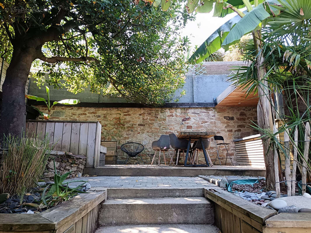 Maison  5 pièce(s) - photo 3