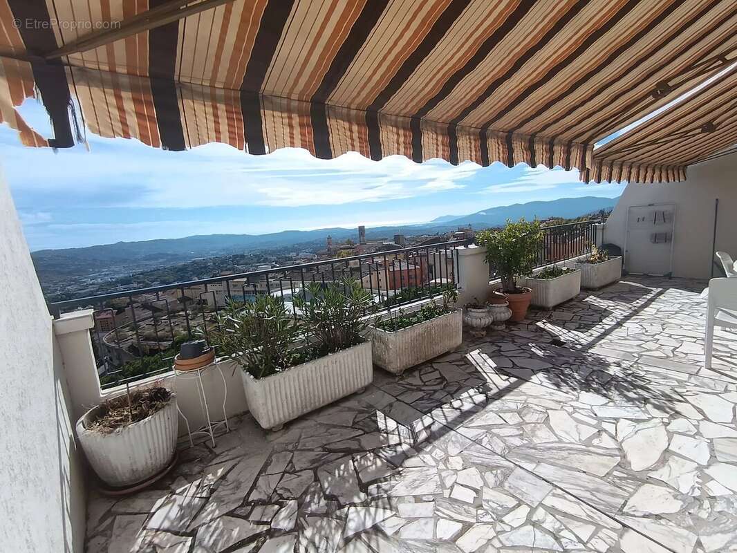 Appartement à GRASSE