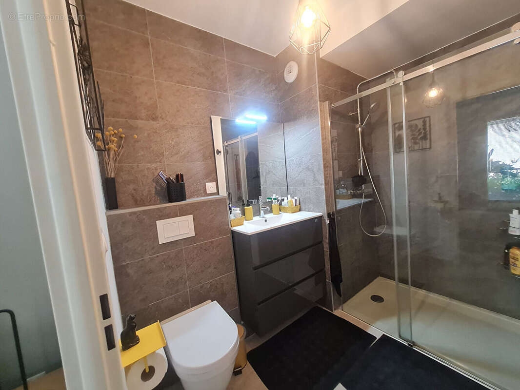 Appartement à SAINT-MANDRIER-SUR-MER