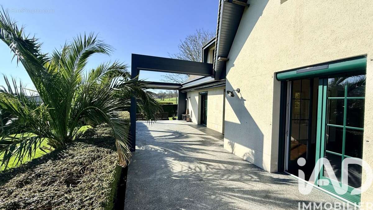 Photo 8 - Maison à COMMES