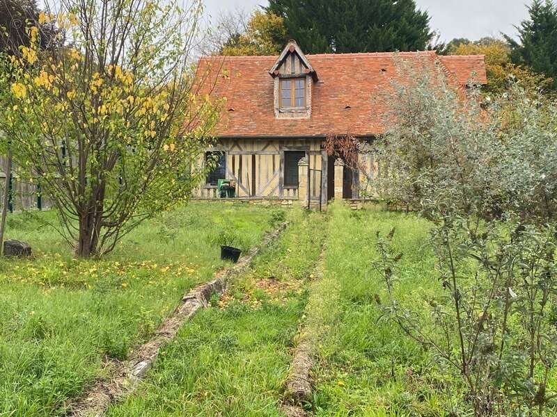 Maison à PONT-L&#039;EVEQUE