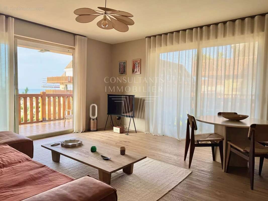 Appartement à DEAUVILLE