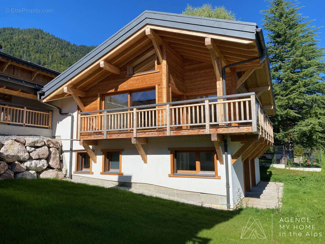 Maison à ESSERT-ROMAND