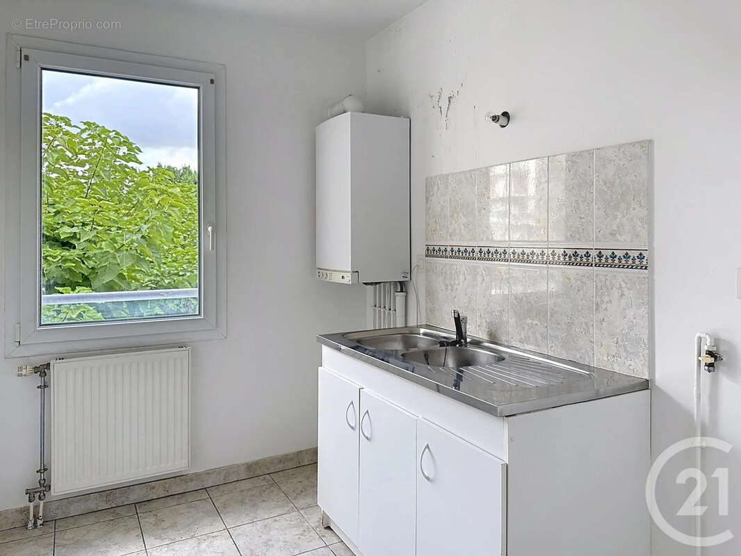 Appartement 67 m² à Troyes  - photo 4