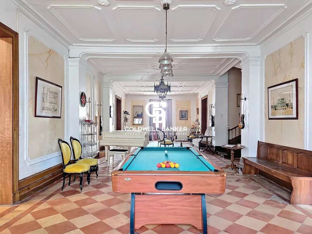 Maison à MORTAGNE-SUR-GIRONDE