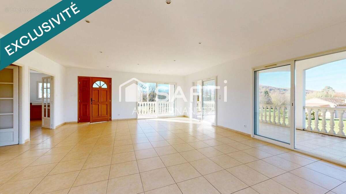 Photo 6 - Maison à LESTELLE-DE-SAINT-MARTORY