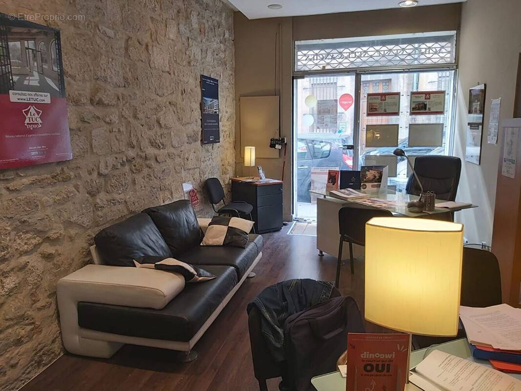 Autre à AVIGNON