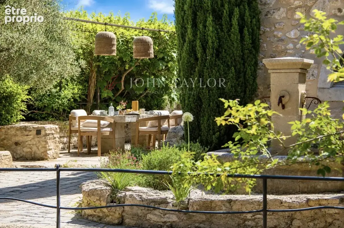Mas d'exception du xviiie siecle - centre du village d'eygalières - photo 5
