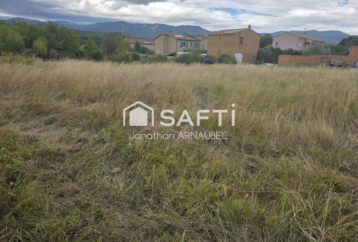 Terrain 11288 m² à Aubignosc  - photo 6