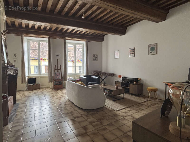 Appartement à SEMUR-EN-AUXOIS