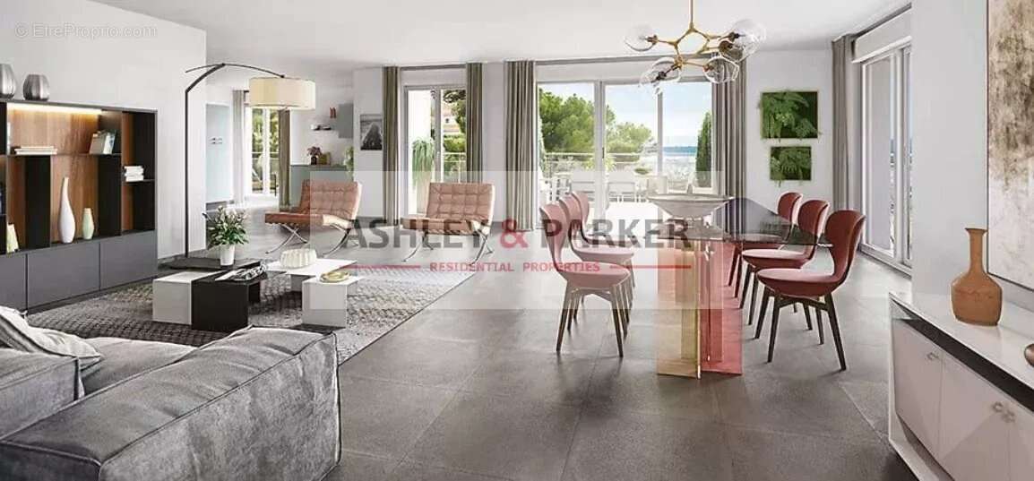 Appartement à LE CANNET