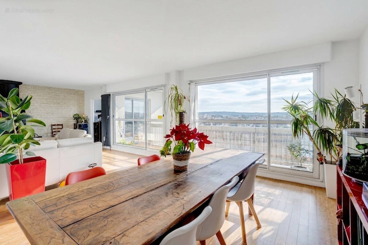 Appartement à SEVRES