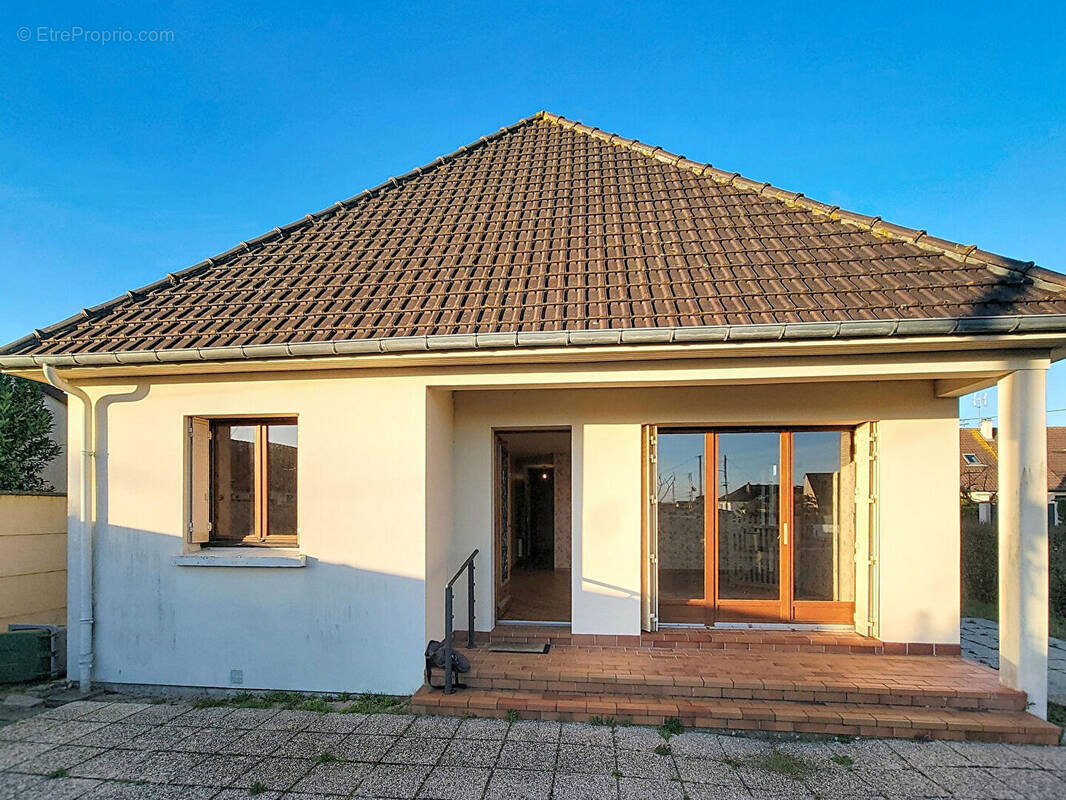 Maison à OUISTREHAM