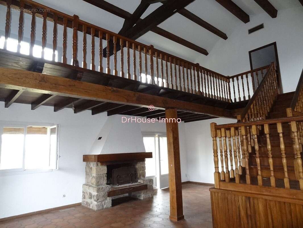 Maison à SAINT-CHRISTOL-LES-ALES