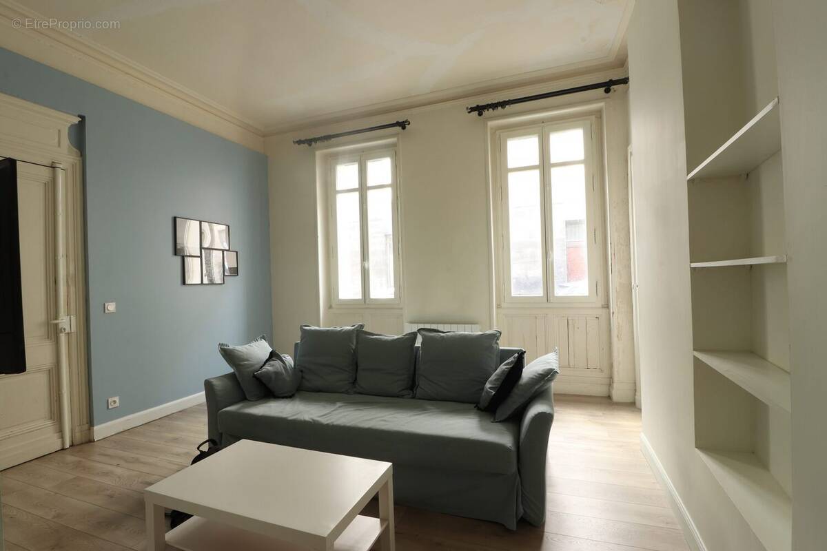 Appartement à BORDEAUX