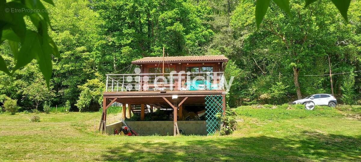 Maison 37 m² à Saint-Priest-Taurion  - photo 6