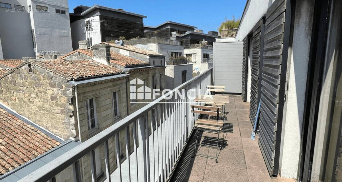Appartement à BORDEAUX