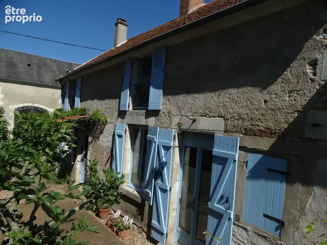 Charmante maison ancienne avec cour aménagée, grange et jardin séparé. - photo 11