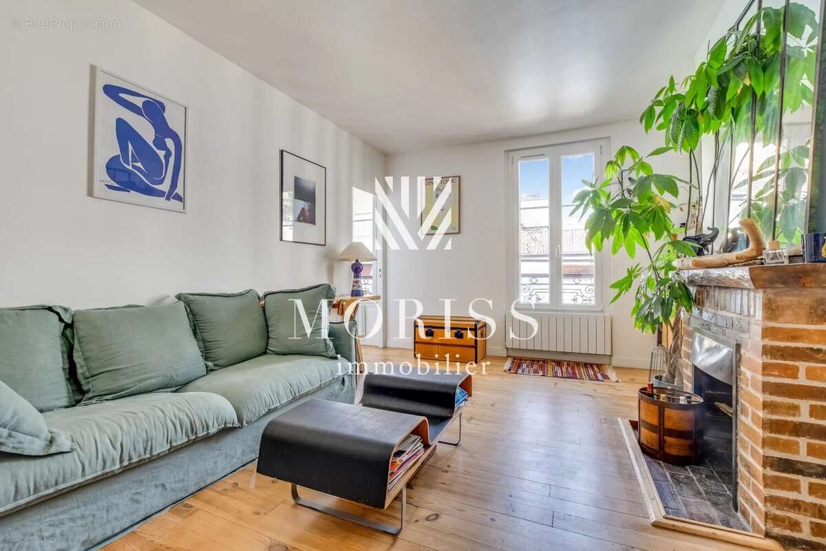 Appartement à PARIS-18E