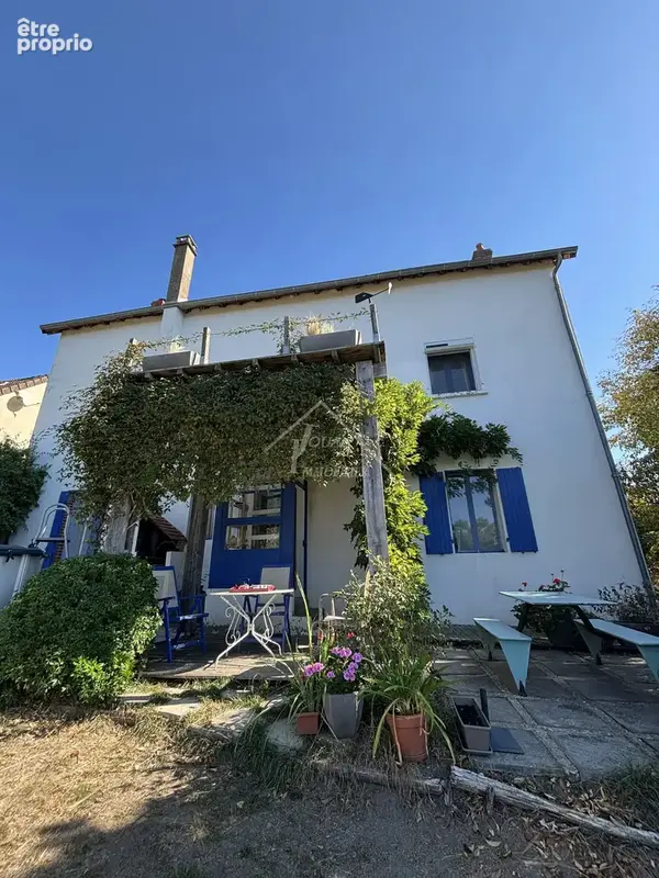 Maison avec un studio indépendant - photo 27