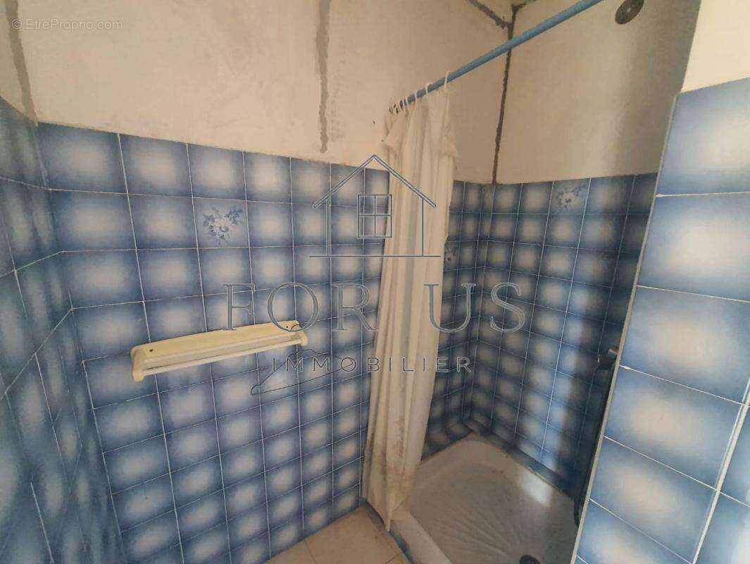 Commerce à SAINT-LOUIS