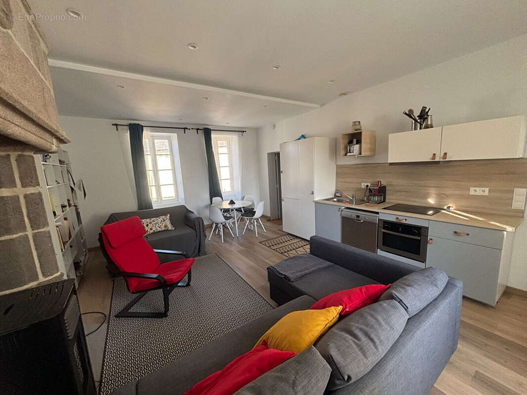 Maison à BENEVENT-L&#039;ABBAYE