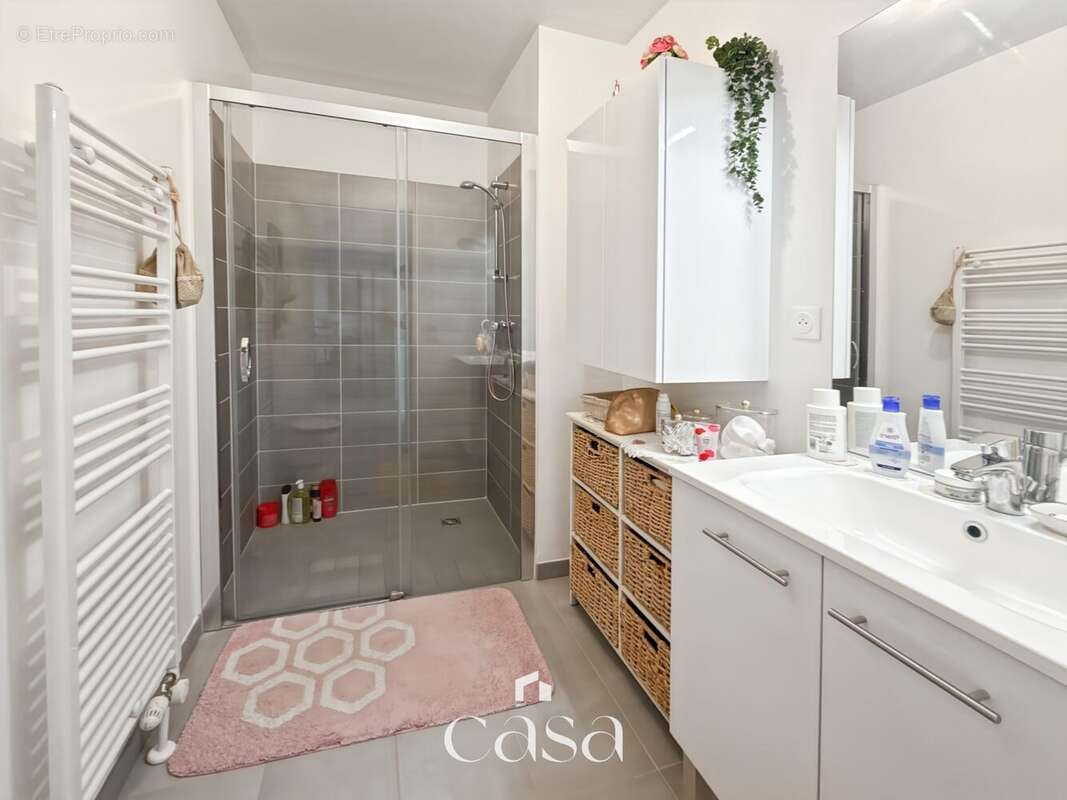 Appartement 54 m² à Eterville  - photo 5