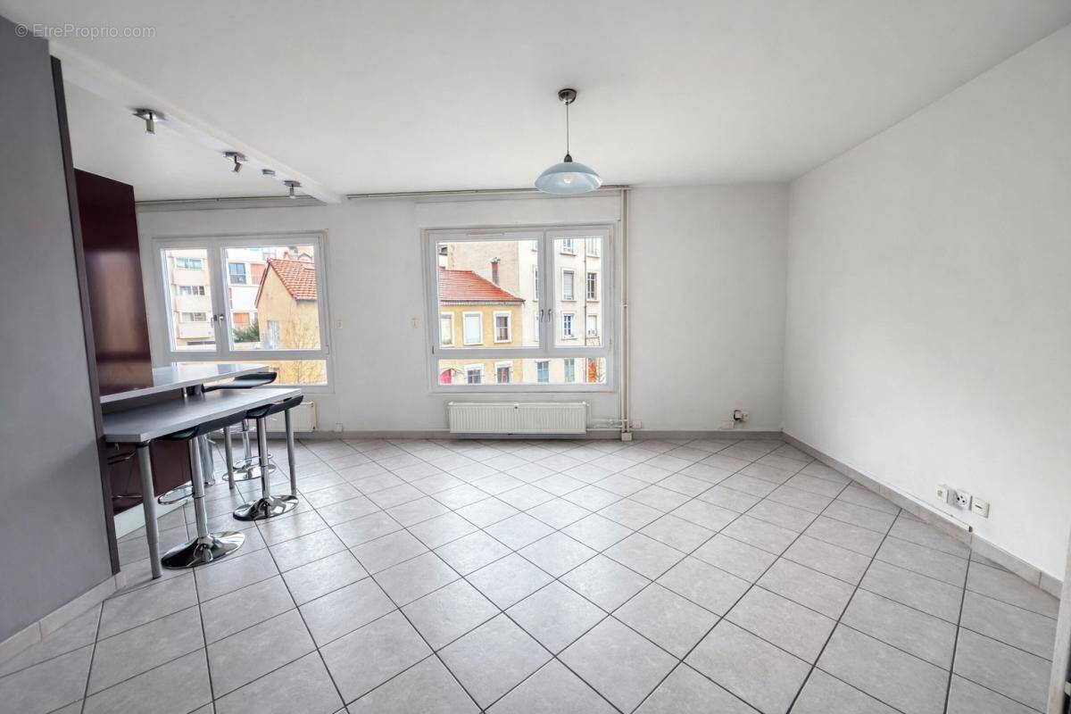 Appartement à LYON-3E