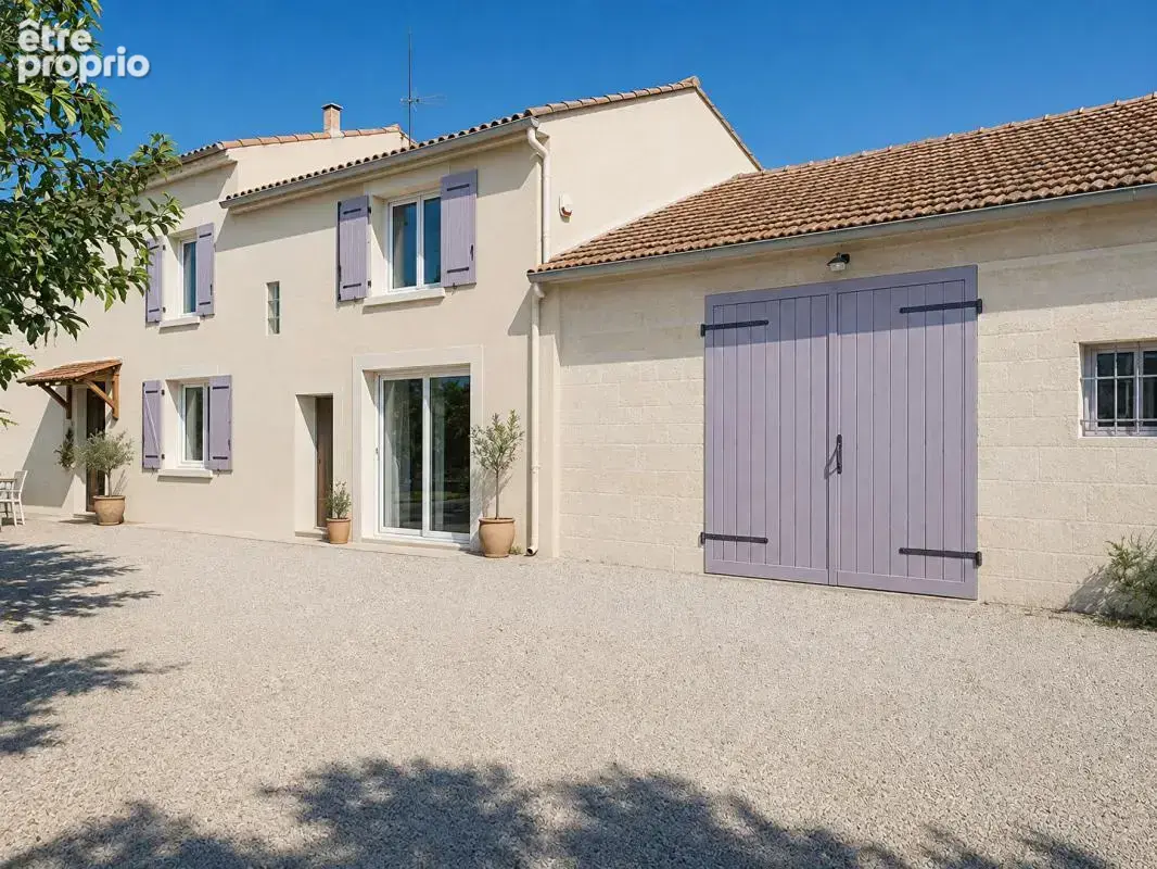 Maison à CHATEAURENARD